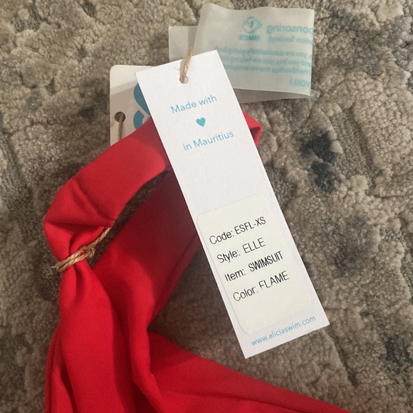 Red sexy opening from the back. Unworn from Alicia Swim - Picture 3 of 3